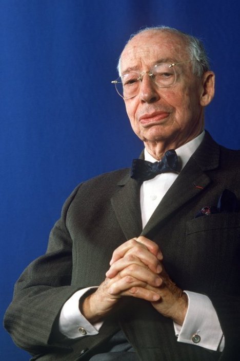 Der Börsenexperte und Buchautor Andre Kostolany, aufgenommen im Oktober 1989 anlässlich der Internationalen Buchmesse in Frankfurt am Main.